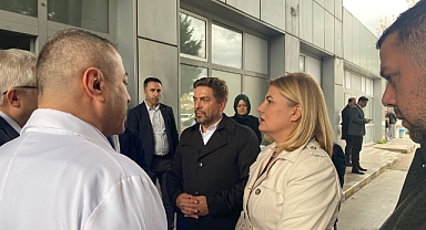 Başkan Hürriyet ve CHP İl Başkanı Bülent Sarı TÜPRAŞ patlamasında yaralanan işçileri ziyaret etti