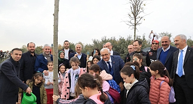 Gebze’de fidanlar toprakla buluştu