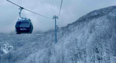 Karatepe'de teleferik keyfine kaldığı yerden devam