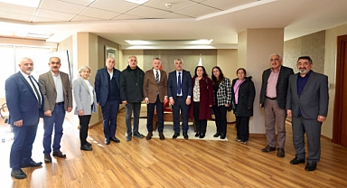 Körfez Cemevi'nden Büyükakın'a ziyaret
