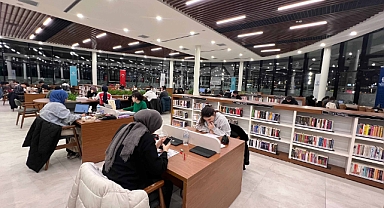 Millet Kütüphanesi'ne ilk günden yoğun ilgi
