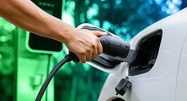 Türkiye’de elektrikli araç devrimi hızlanıyor! Şarj istasyonlarında talep artışı!