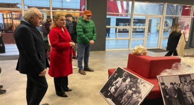 Başkan Hürriyet'ten "Cumhuriyet'in İlk Durağı İzmit" belgeseline davet
