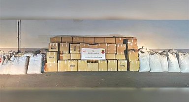 Sakarya'da 3 ton kıyılmış tütün ele geçirildi