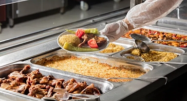 Ekonomik kriz gıda güvenliğini tehdit ediyor! Ucuza yemek alırken sağlığınızı riske atmayın!