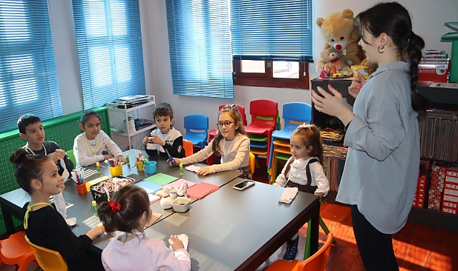 Çocuklar hayal gücünü İzmit'te konuşturdu!