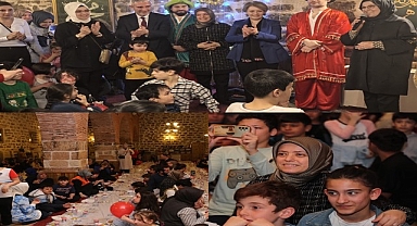 Gebze Ak Kadınlar Başkanı Çırak bir ilke imza atarak 'İlk Oruç' etkinliğinde çocukları iftarda ağırladı
