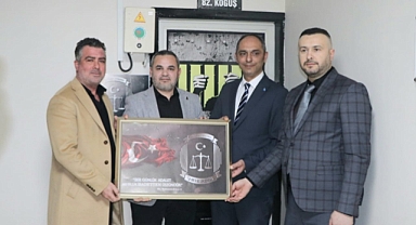 AĞAOĞLU’NDAN 82. KOĞUŞ’A ZİYARET