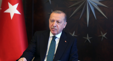 Cumhurbaşkanı Erdoğan'dan CHP Genel Başkanı Özel'e geçmiş olsun telefonu