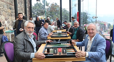 Kapanca Sokak Festivali’nde Tavla Turnuvası heyecanlı anlara sahne oldu