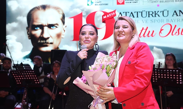 Kapanca Sokak’ta 19 Mayıs coşkusu Reyhan Karaca konseriyle taçlandı