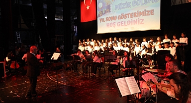 Sanat Akademisi’nde bir yılın emeği notalara dönüştü, alkışlar hiç dinmedi