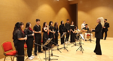 Dilovası Belediyesi’nden Sanatla Dolu Yıl Sonu Finali