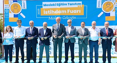Gebze’de Mesleki Eğitim Tanıtım ve İstihdam Fuarı Açıldı
