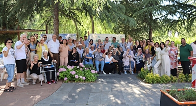 İzmit’in gözbebeği Alzheimer Yaşam Evi 4 yaşında