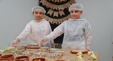 Arapçeşme Bilim Sanat Merkezi’nde Aşure Bereketi
