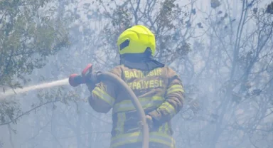 Balıkesir İtfaiyesi'nden bölge yangınlarına güçlü destek