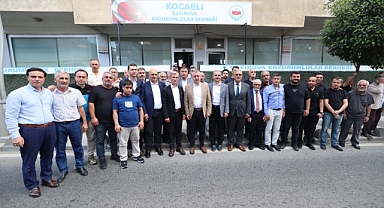 Başkan Büyükakın'dan Çayırova'da STK ziyareti