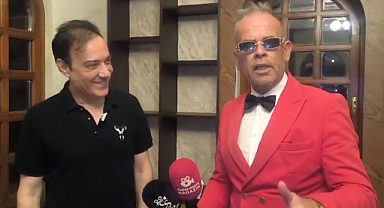 Ayhan Aşan Ege Cunda Balık’ta unutulmaz bir geceye damga vurdu!