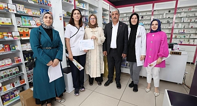Başkan Ömeroğlu’ndan Eczacılar Günü Ziyareti