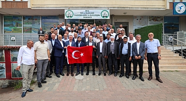Büyükakın, Çayırova'da dernekleri ziyaret etti