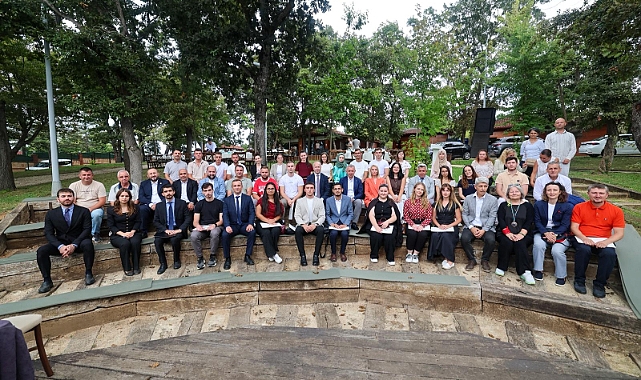 Büyükakın, soydaş gençlerle buluştu