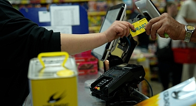 Büyükşehir'den 25 bin haneye 41 Kart desteği