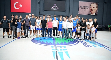 Çayırova Belediyesi, sezonu Darrüşafaka karşısında açıyor