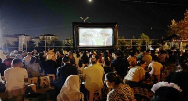 Derince'de Açık Hava Sinema Şöleni devam ediyor