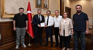 Kocaeli Trabzonlular Derneği’nden Vali Aktaş’a ziyaret
