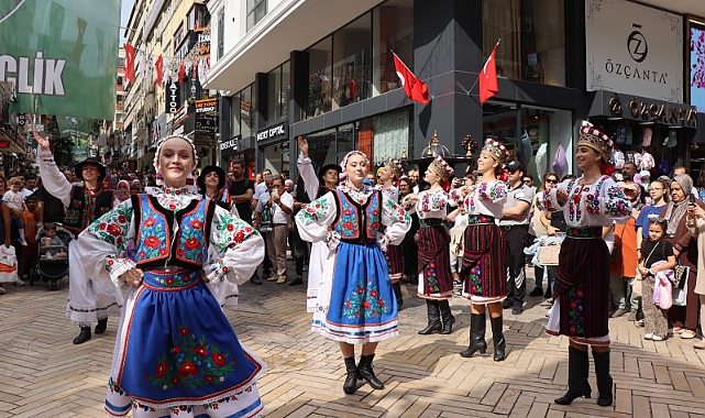 Pişmaniye Festivali 2’nci gününde tüm hızıyla devam ediyor