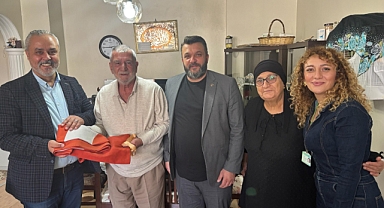 İzmit Belediyesinden Kıbrıs Gazilerine vefa ziyareti