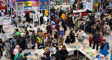 Kocaeli Kitap Fuarı yeni rekorunu kırdı: Teşekkürler Kocaeli, bu rekor hepimizin