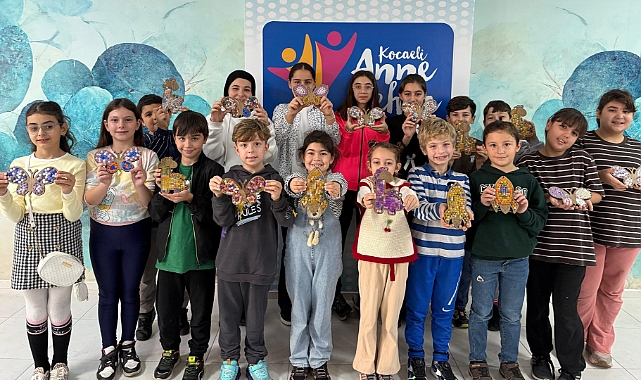 Anne Şehir'de dopdolu, rengârenk bir ara tatil