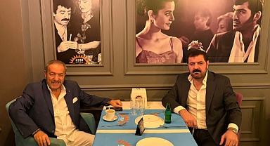 Arif Susam küba meyhane'de sahne aldı: Kartal’da unutulmaz gece