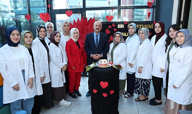 Başkan Büyükgöz, Güzide Kreş’te Öğretmenler Günü’nü Kutladı