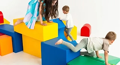 Çocuklar her gün 3 saat hareket etmeli