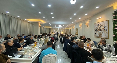 Evrensel Gazetesi okurları dayanışma gecesinde buluştu