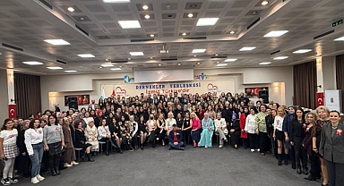 İzmit Belediyesi Öğretmenler Günü’nde eğitim emekçilerini buluşturdu