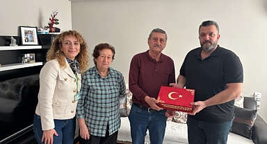 İzmit Belediyesinden Körfez’deki Kıbrıs Gazilerine vefa ziyareti