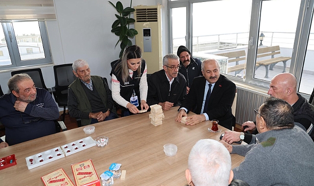 Başkan Büyükgöz, Barış Mahallesi’nde Huzurevi Sakinleriyle Bir Araya Geldi