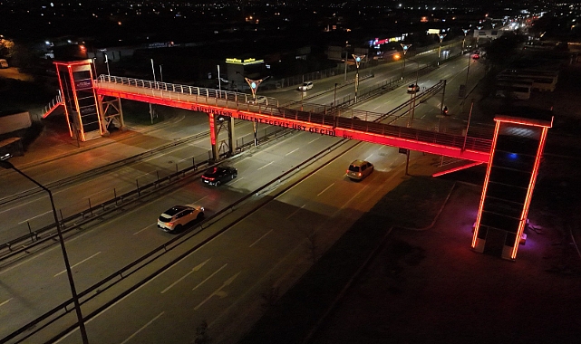 Büyükşehir'den kadına şiddete karşı turuncu mesaj