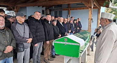 Eski Muhtar Fikri Akdoğan Son Yolculuğuna Uğurlandı