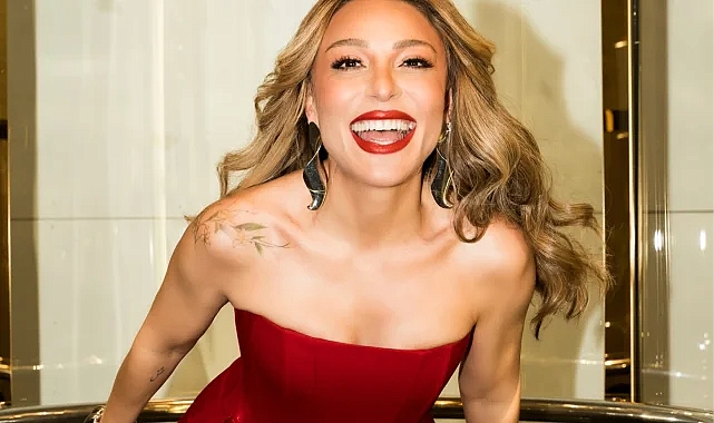 Ziynet Sali'den kırmızı elbiseli alev alev paylaşım!