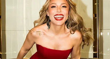 Ziynet Sali'den kırmızı elbiseli alev alev paylaşım!