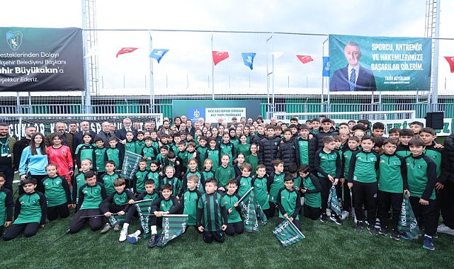 Büyükşehir’in yenilediği Kocaelispor altyapı tesisleri göz kamaştırdı