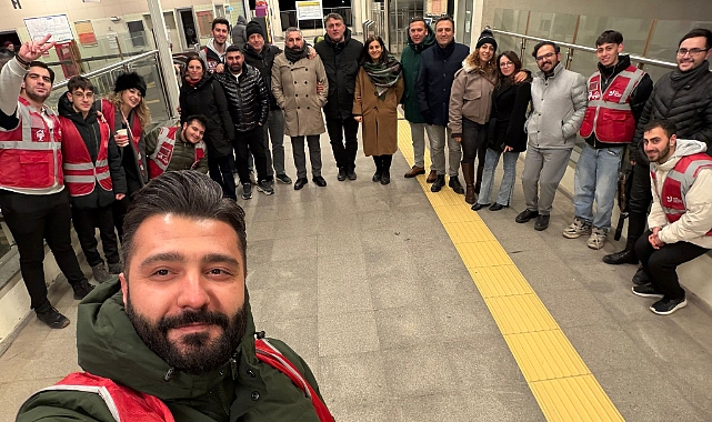 CHP Gebze’den GTÜ’de Öğrencilere Sıcak Çorba İkramı