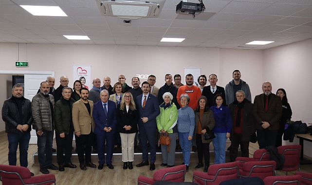 Cumhuriyet’in kuruluşunda basının kritik rolü İzmit’te anlatıldı