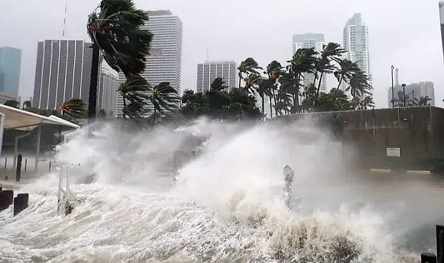 Doğal afetler sigorta sektörünü zorluyor... Küresel ekonomik kayıplar 260 milyar dolar oldu