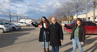 Gergerlioğlu’ndan Kocaeli Büyükşehir’e otopark tepkisi: “Vatandaşın cebindeki üç beş kuruşa göz dikildi!”